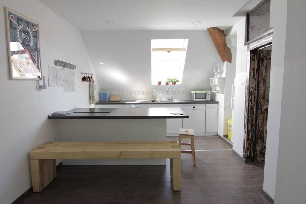 Entire Apartment In The Center With Free Parking Ljubljana Exterior photo